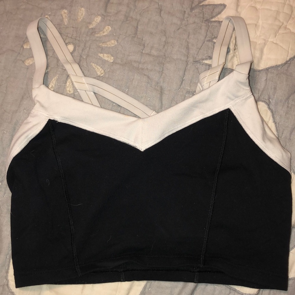 athleta black & white strappy sports bra. Size XS